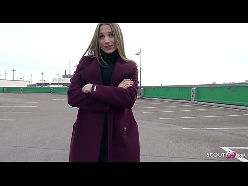 ❤️ پیشاهنگ آلمانی یک استیل لمس کننده رویایی است، پارکینگ و سکسی برای پول پورنو روسی در ما ❌️❤